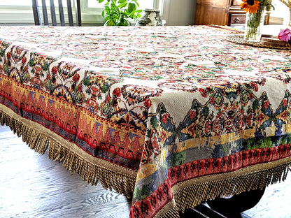 Elegant Ivory Ornate Paisley Woven Tapestry Tablecloth – view 9