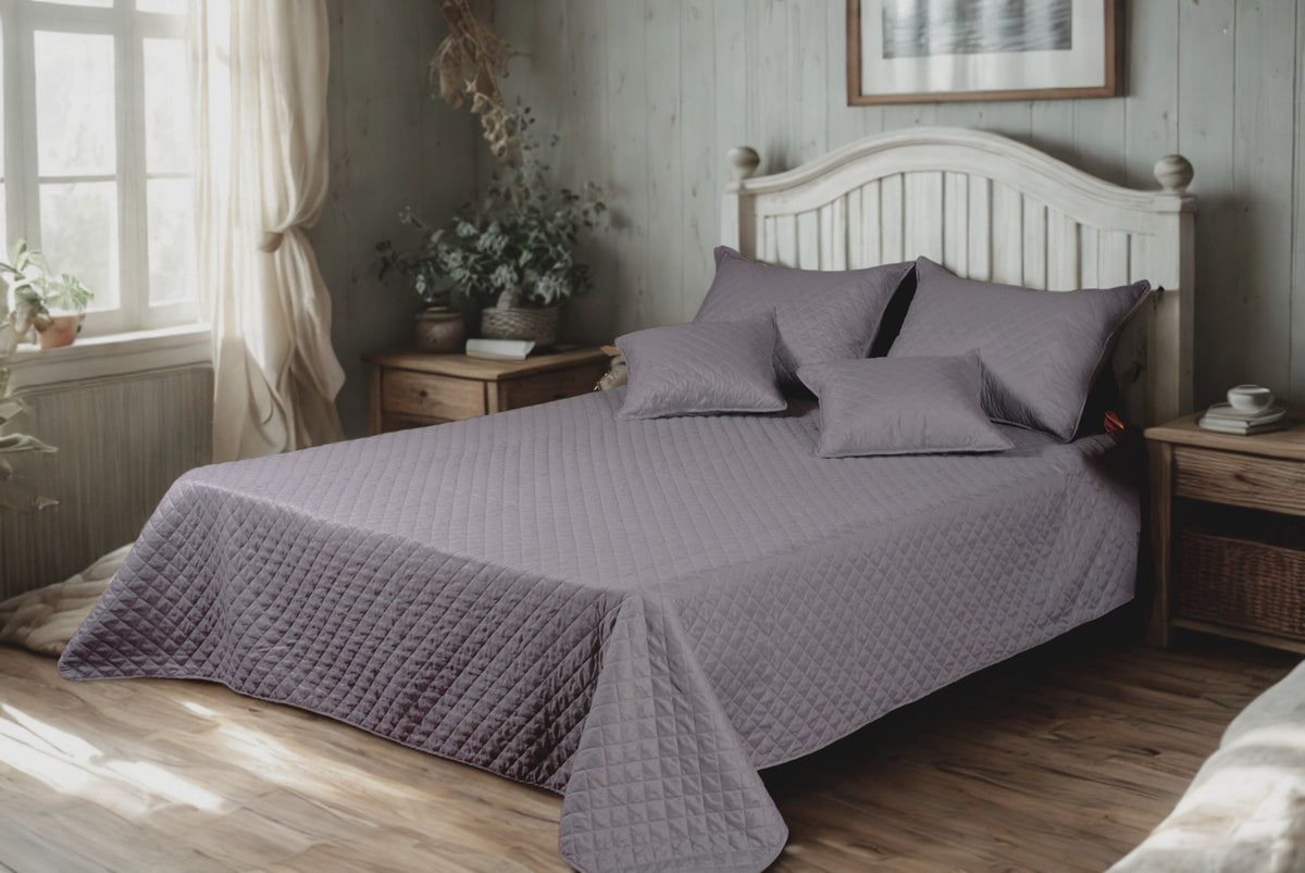 Light Gray Silver Diamond Stitch Quilted Bedspread Set – view 3