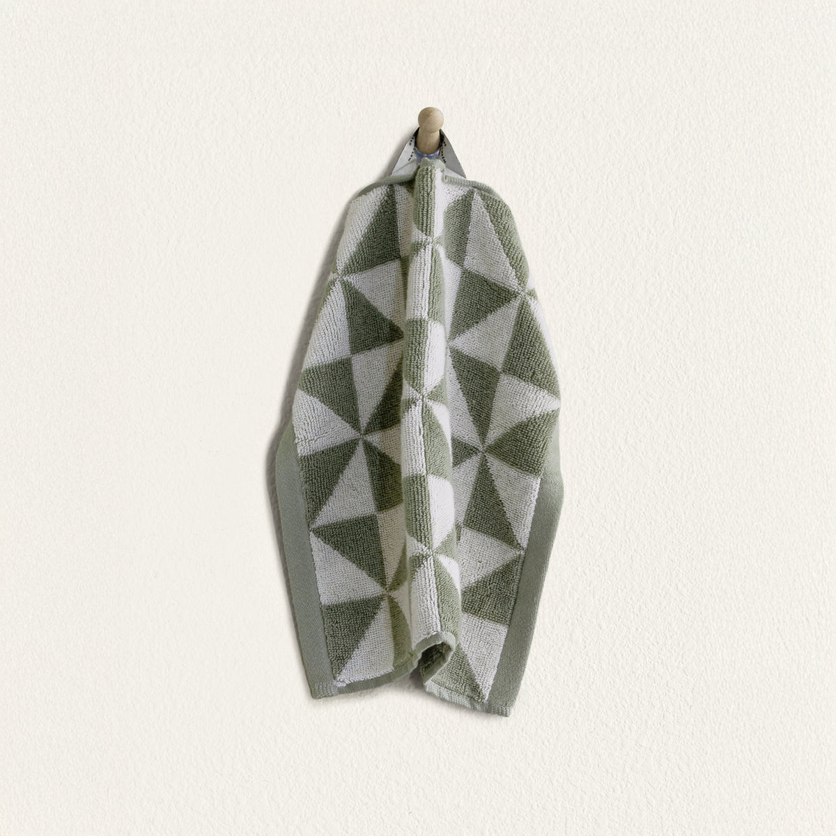 Umbra Australian Cotton Towels with Triangular Print, 600 GSM – view 17