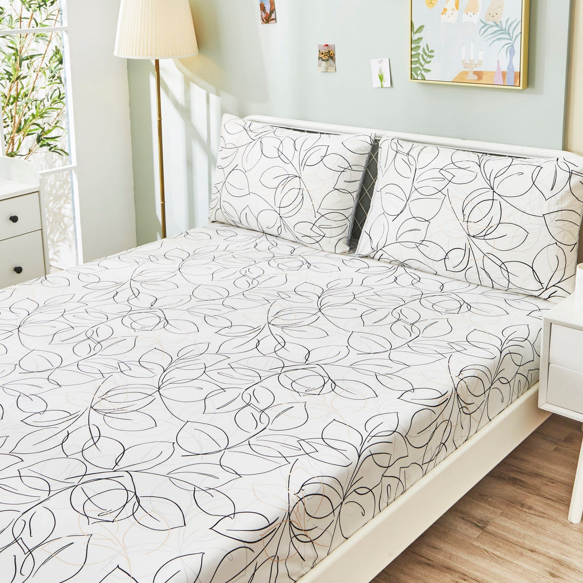 Modern Abstract Leaf Line Art White Microfiber Fitted or Flat Sheet – view 7