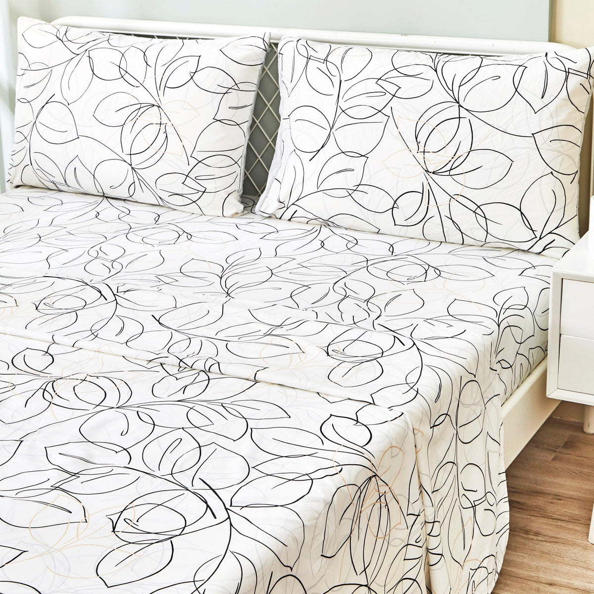 Modern Abstract Leaf Line Art White Microfiber Fitted or Flat Sheet – view 9