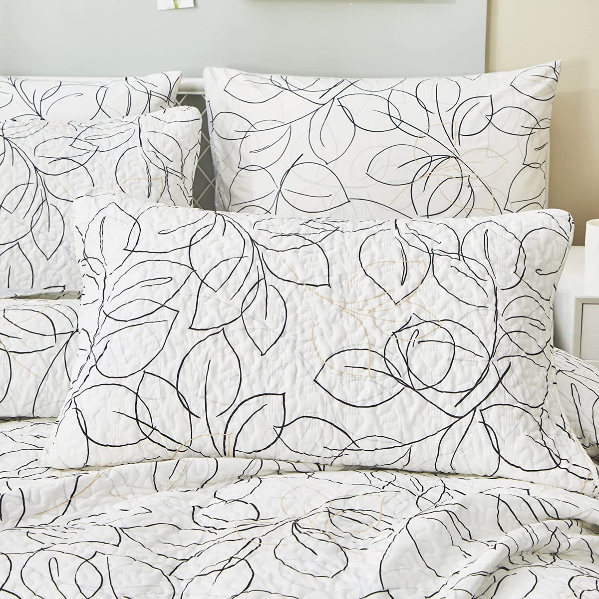 Abstract Leaf Line Art Microfiber Pillow Sham, Queen or King – view 4