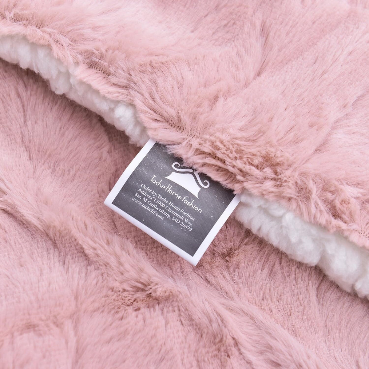 Dusty Muted Pink Faux Fur and Sherpa Throw Blanket – view 5