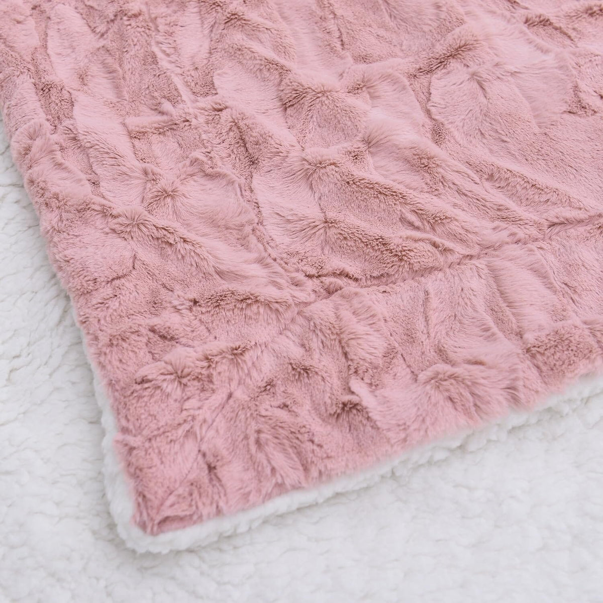 Dusty Muted Pink Faux Fur and Sherpa Throw Blanket – view 4