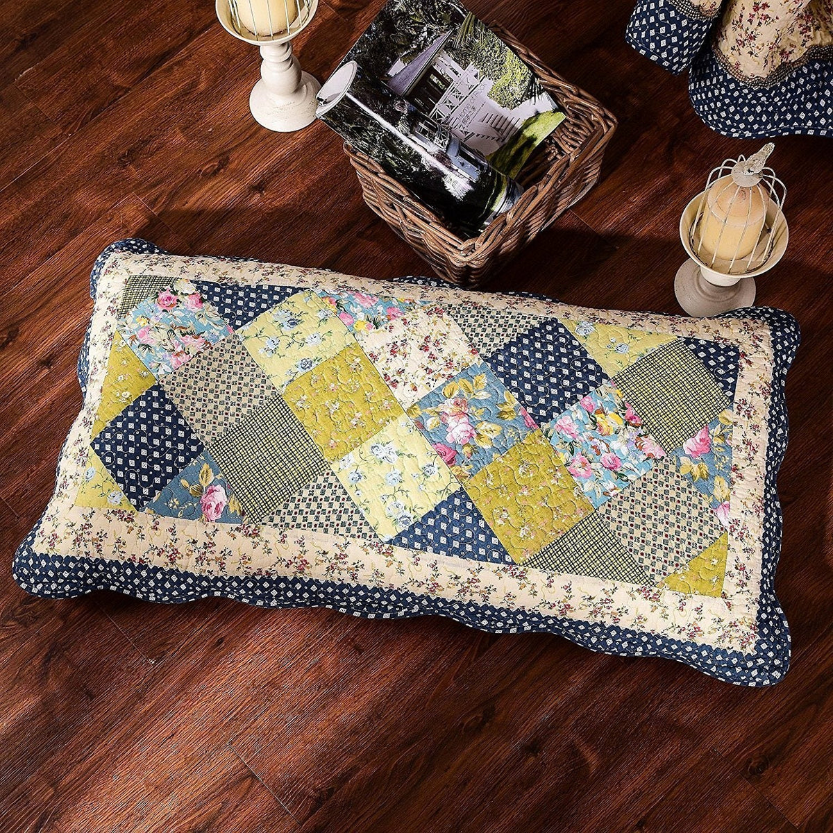 Spring Shower Olive and Navy Floral Scalloped Cotton Patchwork Quilt Set – view 3