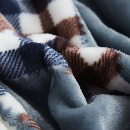 Blue Lake Farmhouse Plaid Patchwork Fleece Throw Blanket – view 5