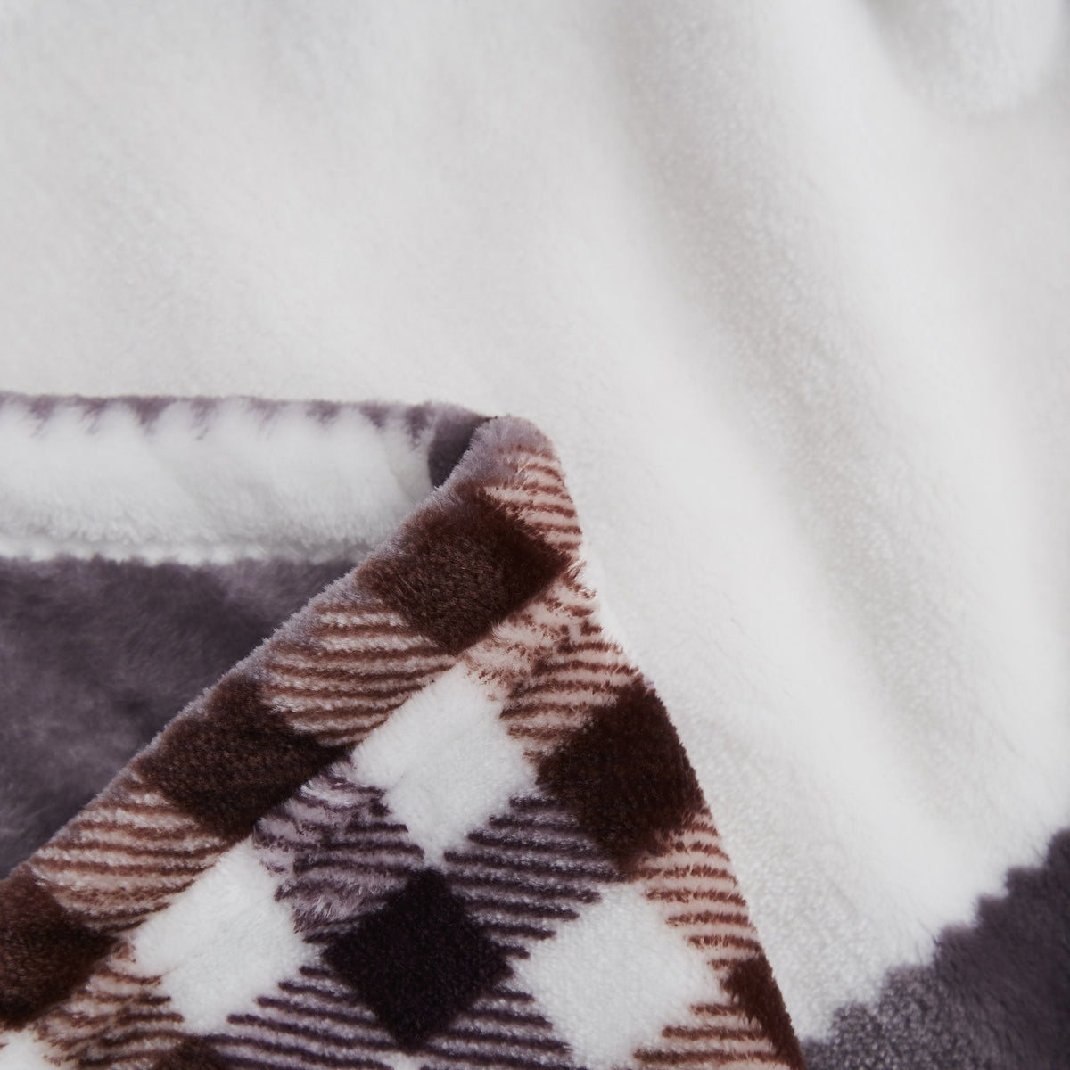 Autumn Mauve Farmhouse Plaid Patchwork Fleece Throw Blanket – view 4