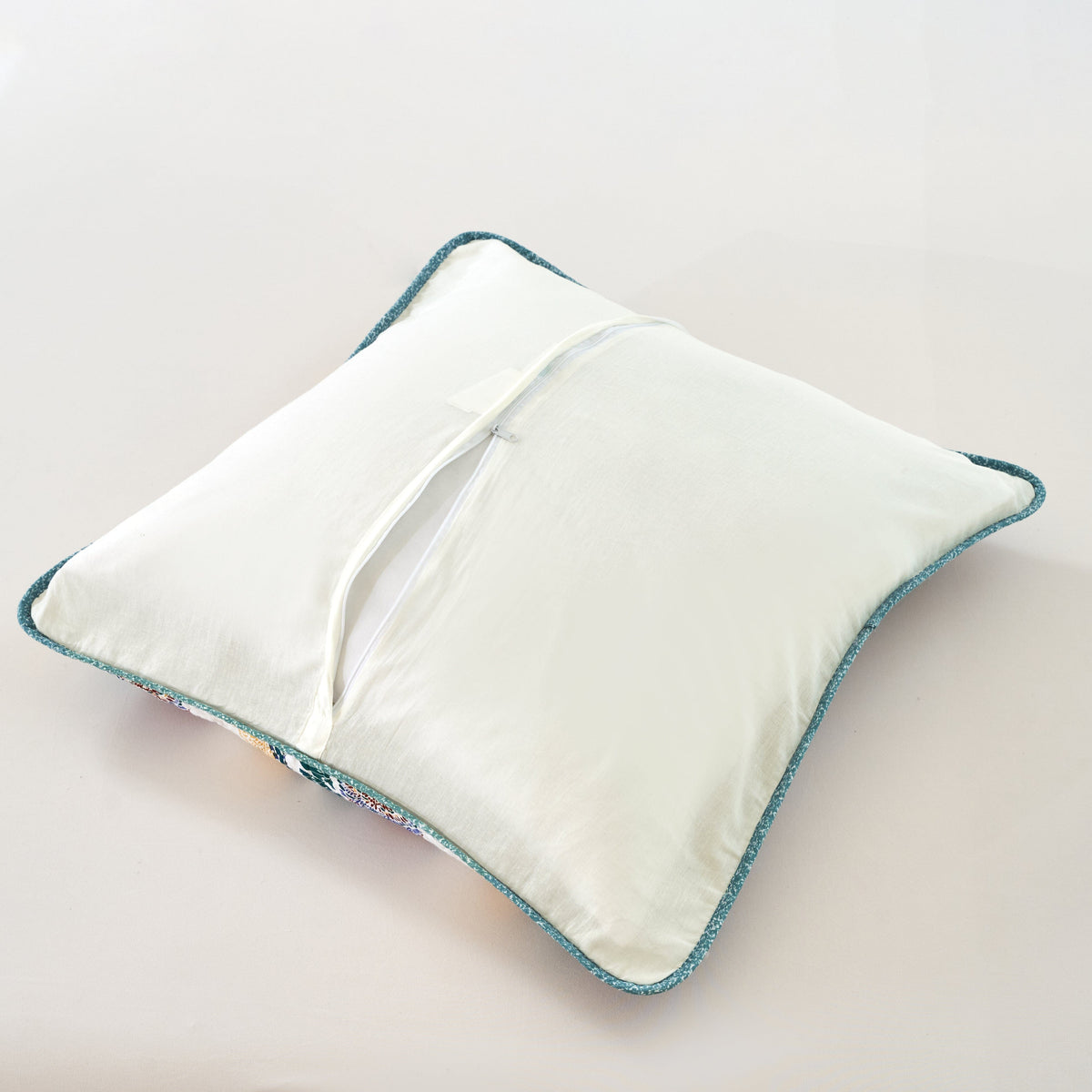 Old World Garden Jacobean Floral Cotton Cushion Covers, Set of 2 – view 3