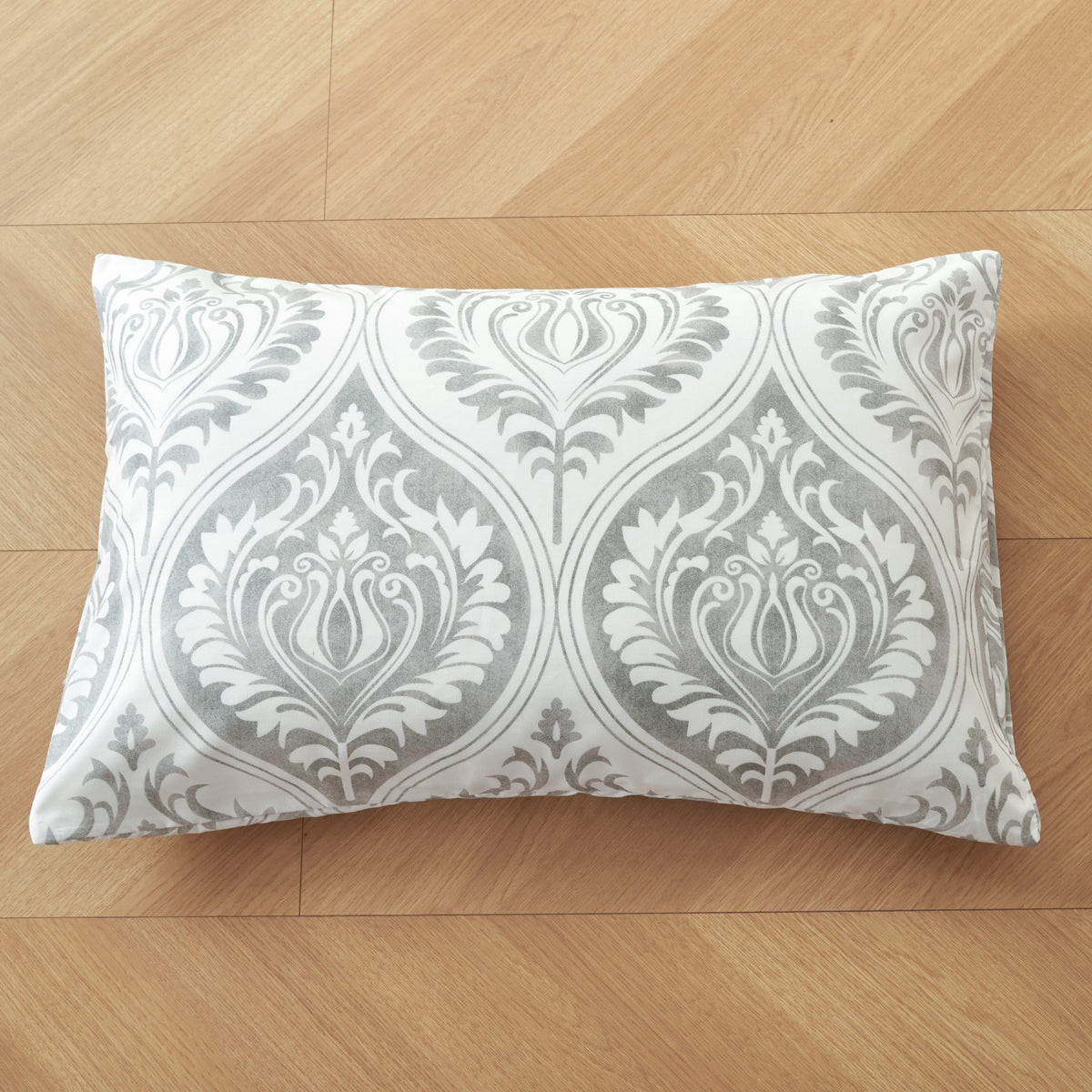 Dreamy Moon Sky Ogee Damask Gray and White Pillowcases, Set of 2 – view 4