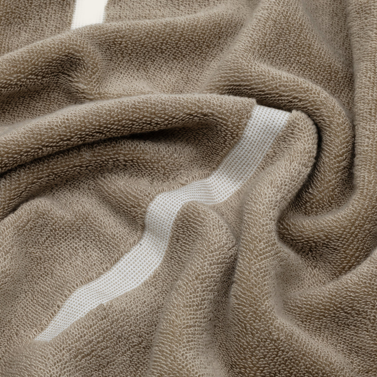 Sorrel Australian Cotton Towels, Plush 600 GSM with Geometric Accents – view 21