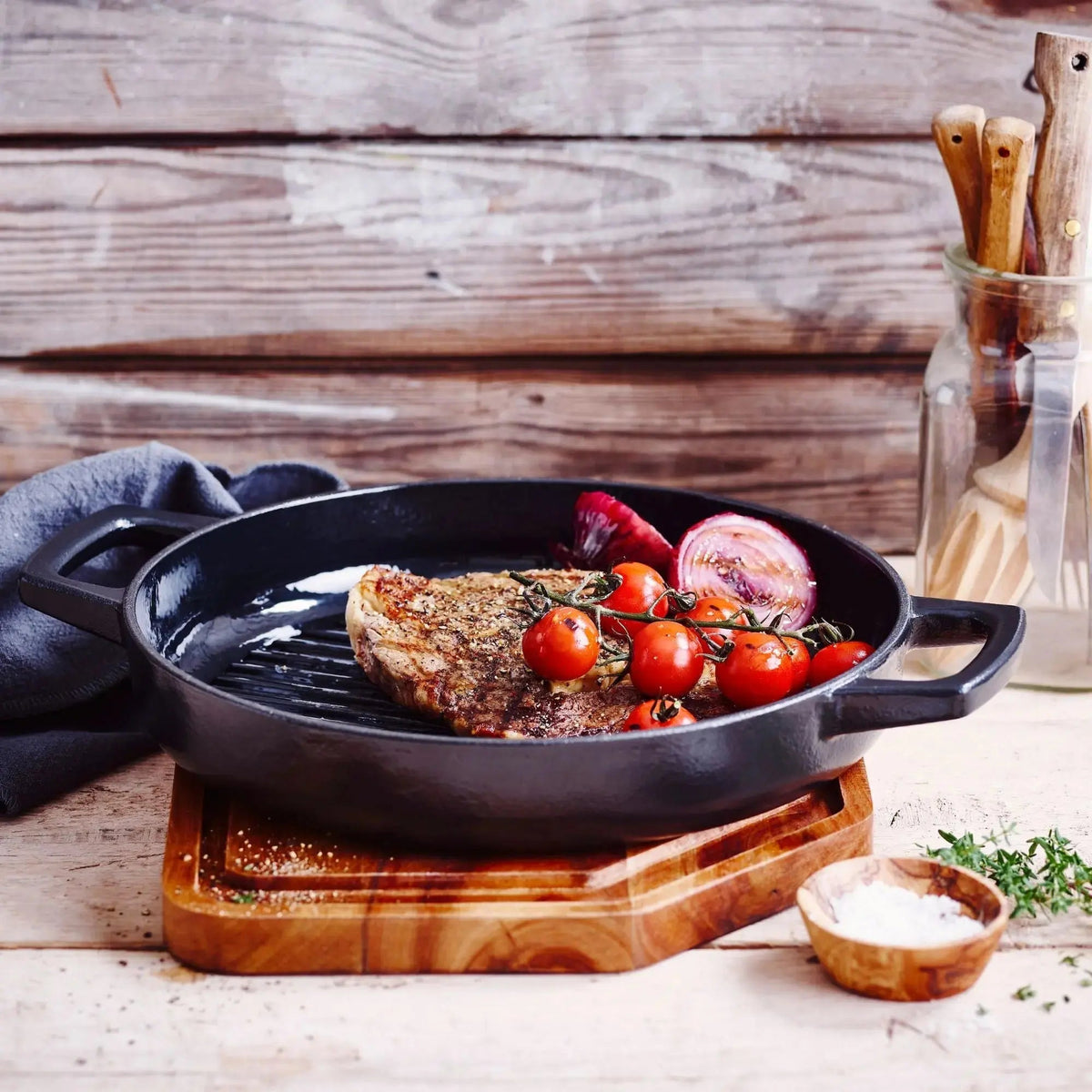 Enameled Cast Iron Grill Pan, 11"