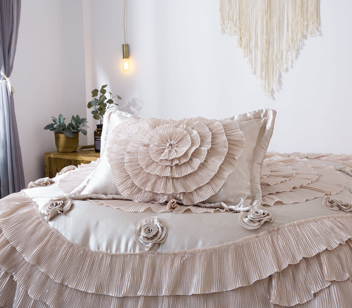 Frosted Field Champagne Beige Satin Ruffle Comforter Set – view 8
