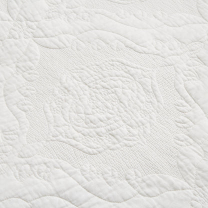 Vanilla Cream Ivory Paisley Damask Matelassé Cotton Quilt Set – view 7
