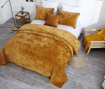 Melted Gold Amber Velvet Quilt Set with Plush Wave Stitching – view 3