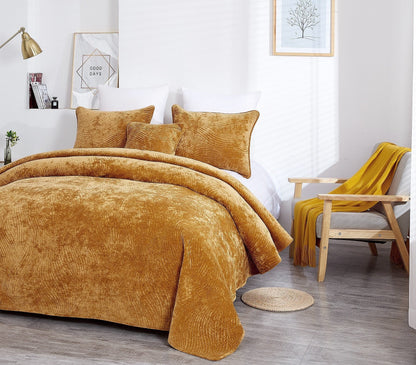 Melted Gold Amber Velvet Quilt Set with Plush Wave Stitching – view 2