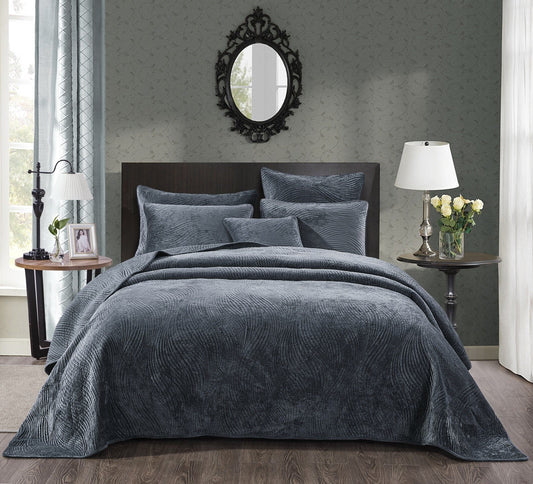 Navy Blue Velvet Waves Quilt Set for Modern Bedding