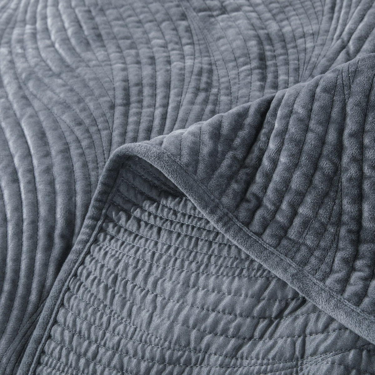 Steel Navy Blue Velvet Quilt Set with Plush Wave Stitching – view 6