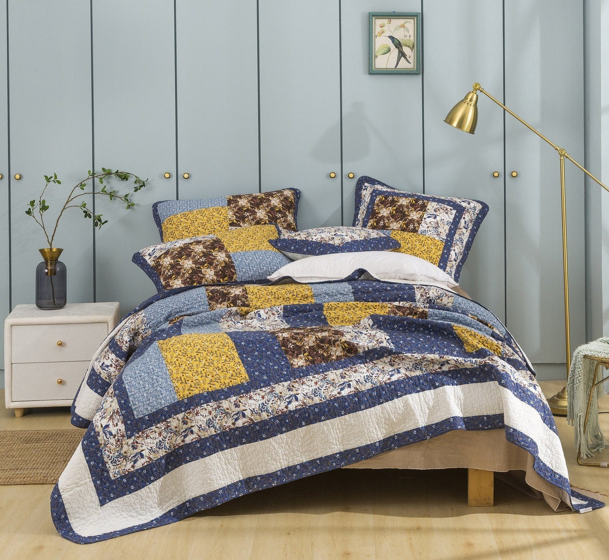 Prairie Sunset Blue and Yellow Floral Cotton Patchwork Quilt Set – view 8