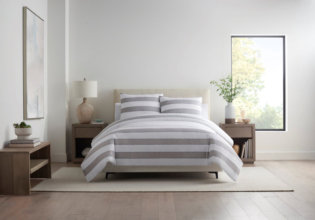 Aspen Sateen Cotton Duvet Cover Set with Rough Stitch Print – view 2