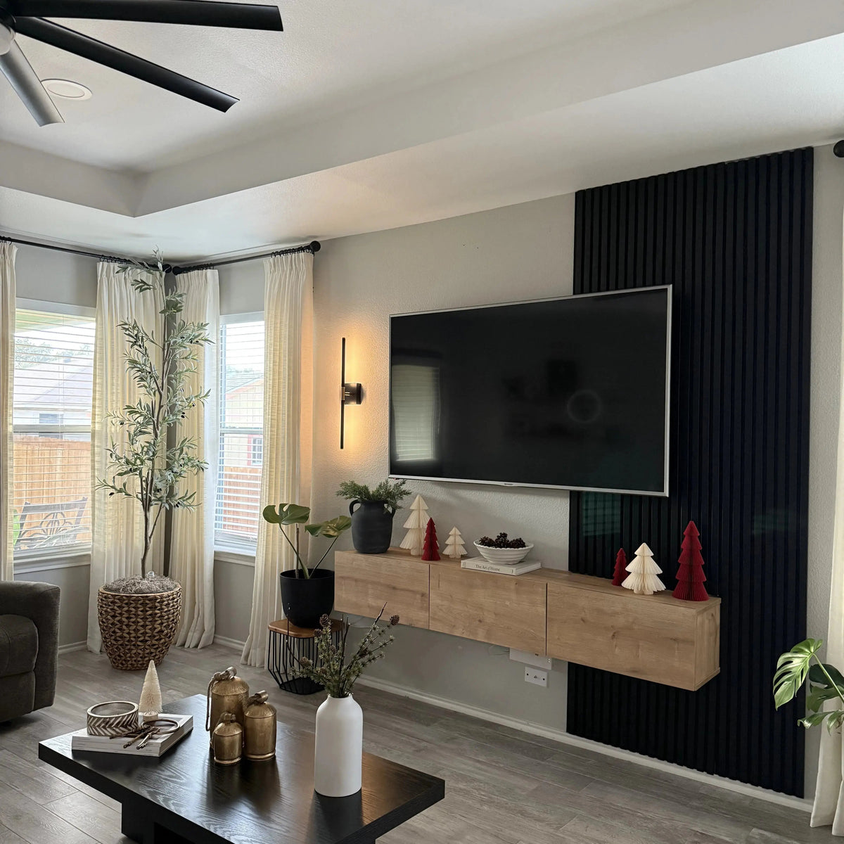 Luxury Black Acoustic Solid Wood Wall Panels ( 2 Panels Per Box）