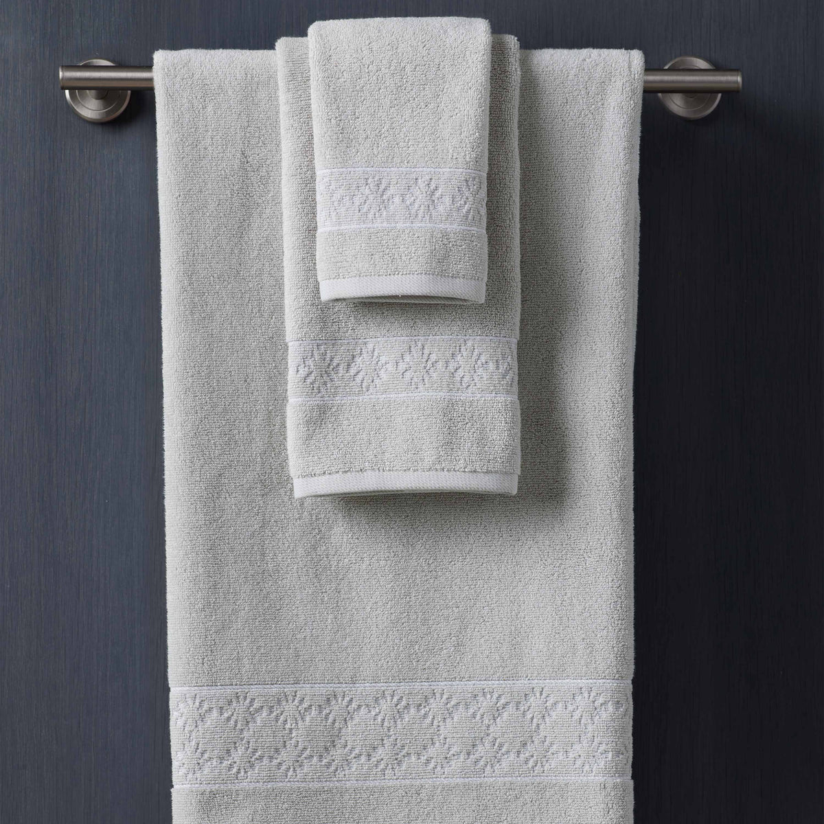 Savoy Supima Cotton Bath Towels with Reversible Jacquard Border – view 4