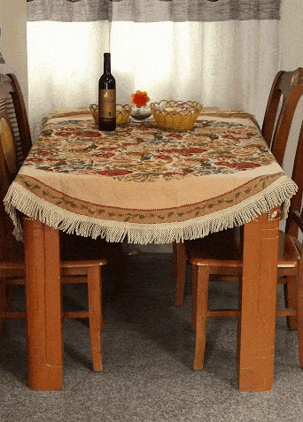 Cotton-Polyester Woven Floral Morning Meadow Tablecloth