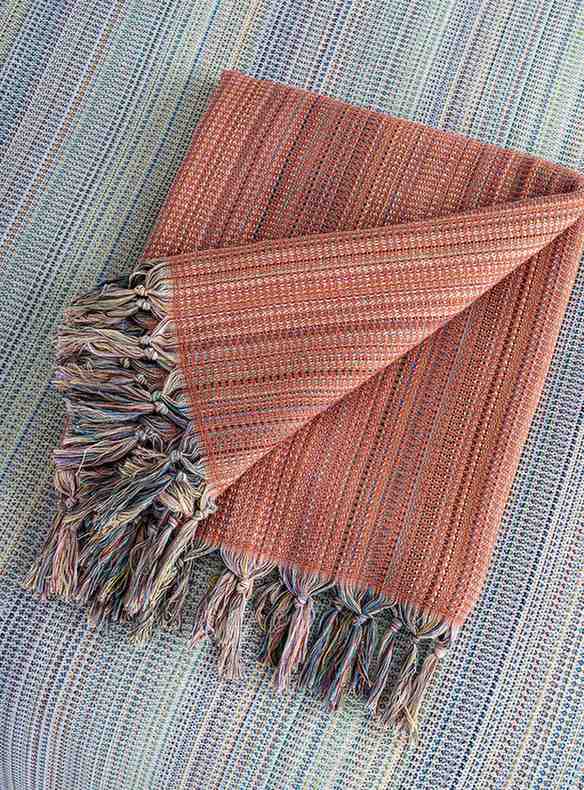 Ala Handwoven Turkish Cotton King Size Blanket – view 4