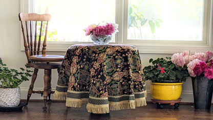 Elegant Black Ornate Paisley Woven Tapestry Tablecloth – view 4
