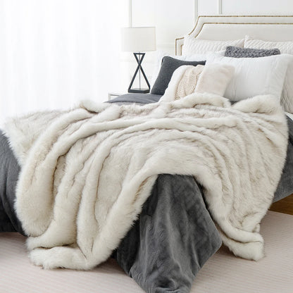Plush Acrylic and Polyester Faux Fur Throw Blanket – view 4