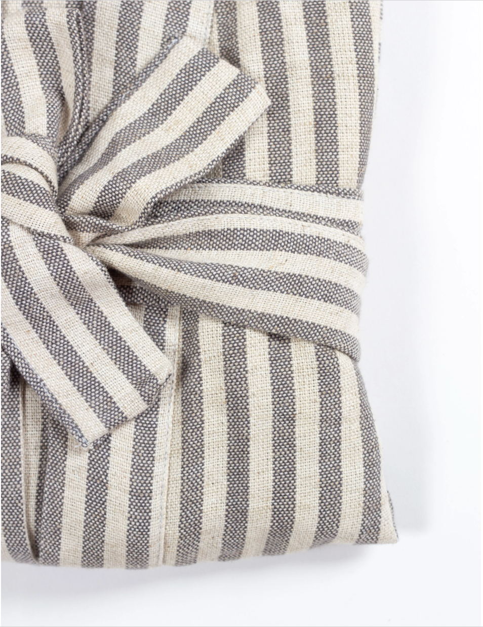 Abbas Charcoal Stripe 100% Linen Turkish Peshtemal Robe – view 6