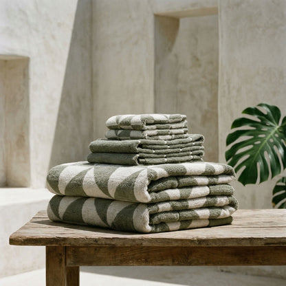 Umbra Australian Cotton Towels with Triangular Print, 600 GSM – view 37