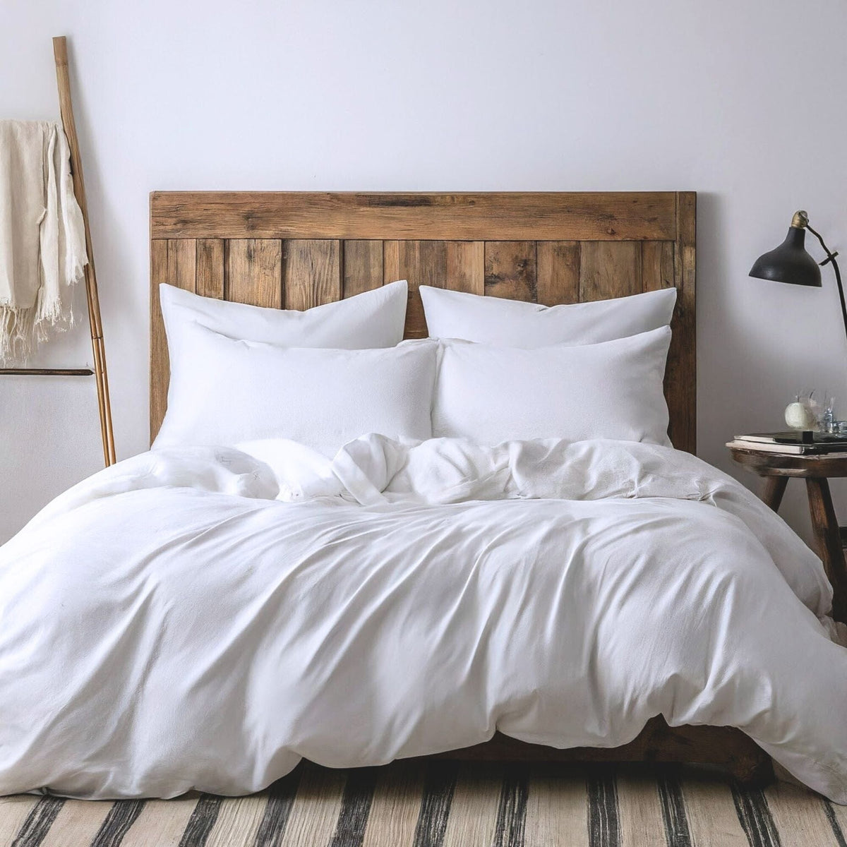 Easy Care Cloud White Polyester Duvet Cover Set with Zipper Closure – view 4