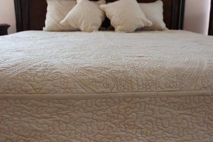 Micro Fleece Quilted Bedspread Set with Paisley and Floral Stitchwork – view 4
