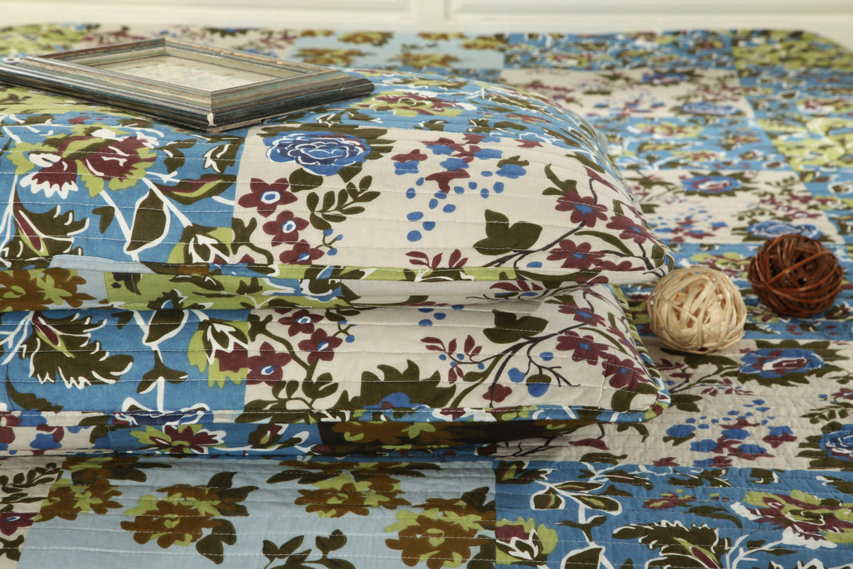 Mystical Forest Green and Blue Leaves Cotton Quilt Set – view 5