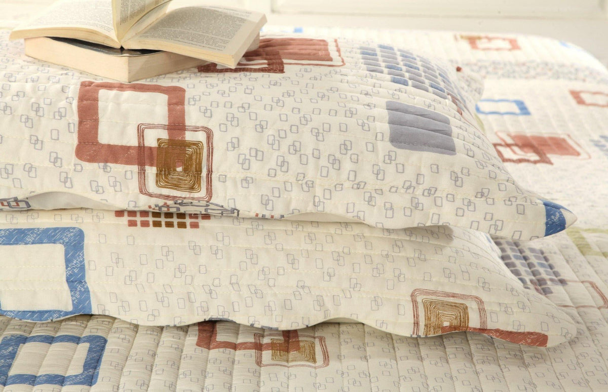 Geometric Cubic Squares Ivory Scalloped Retro Cotton Quilt Bedspread Set – view 8