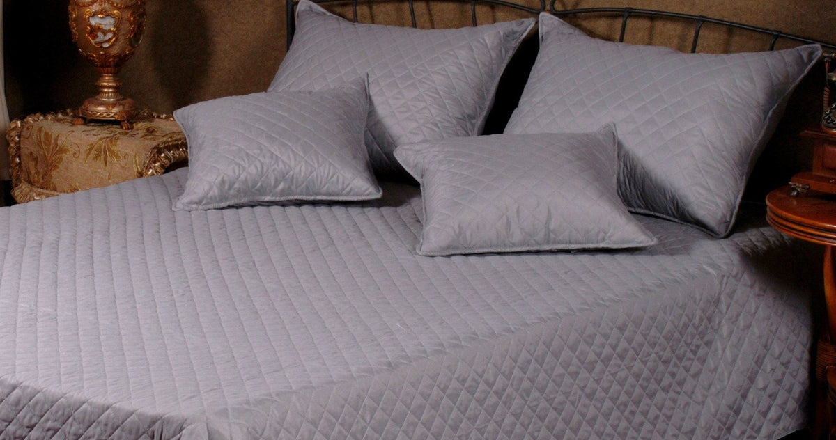 Light Gray Silver Diamond Stitch Quilted Bedspread Set – view 5
