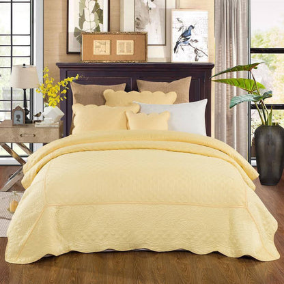 Microfiber Butter Yellow Diamond Stitched Scalloped Quilt Set