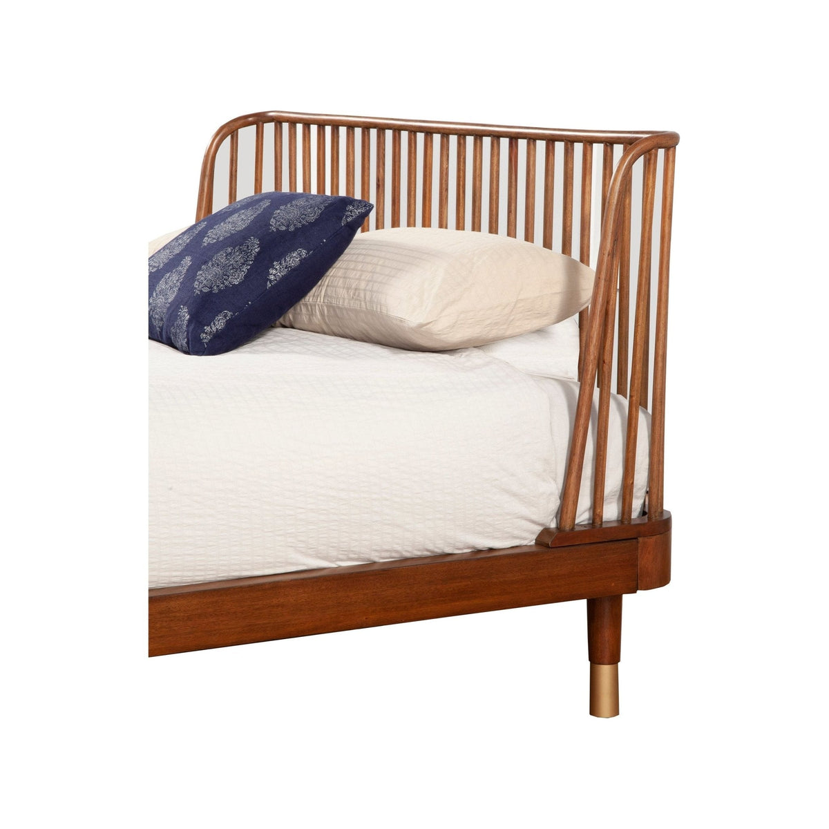 Belham Mahogany and Rattan Platform Bed in Dark Walnut – view 4
