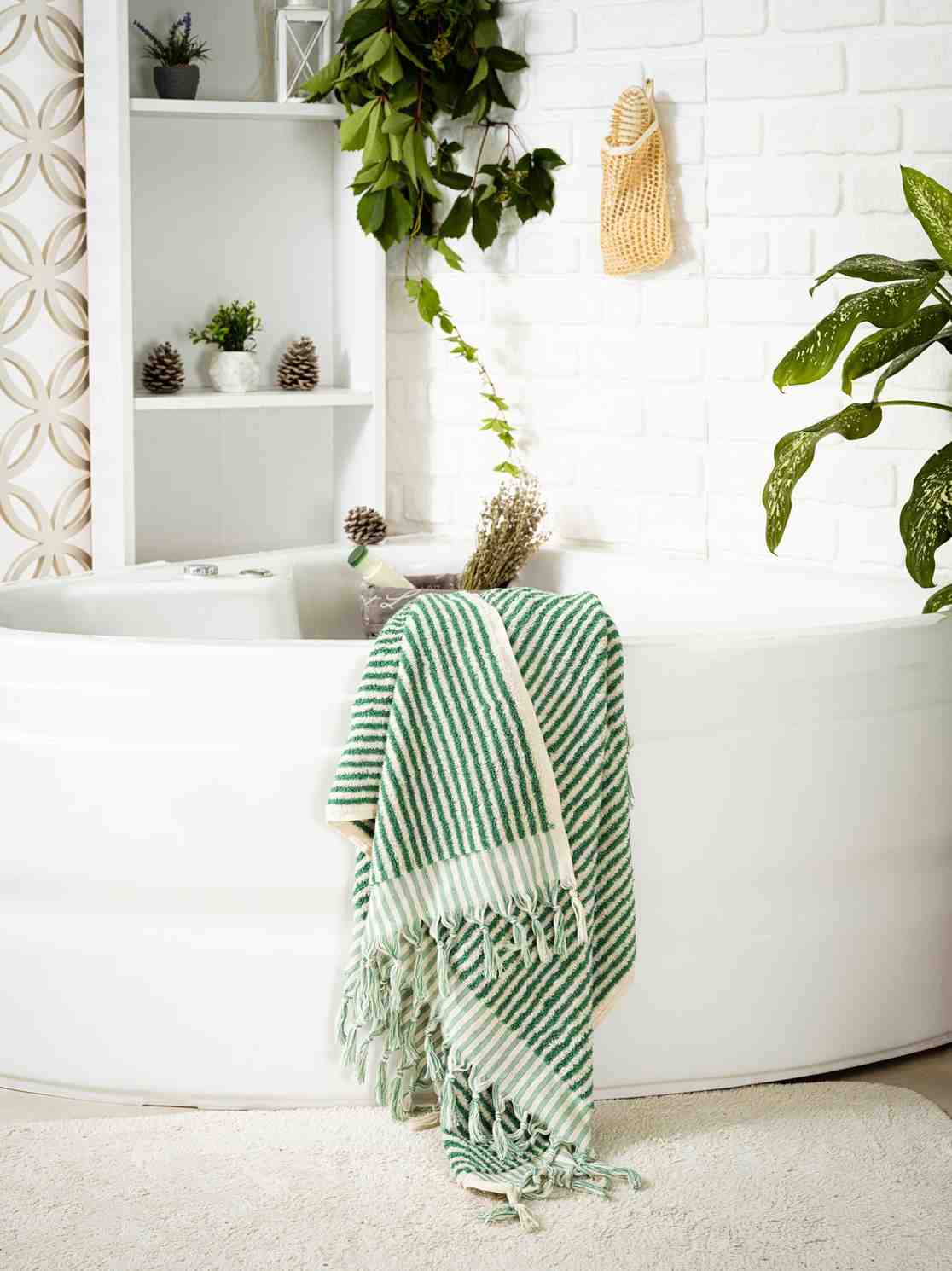 Organic Cotton Striped Bath Towel, Jacquard Woven 36 x 72 Inch – view 7