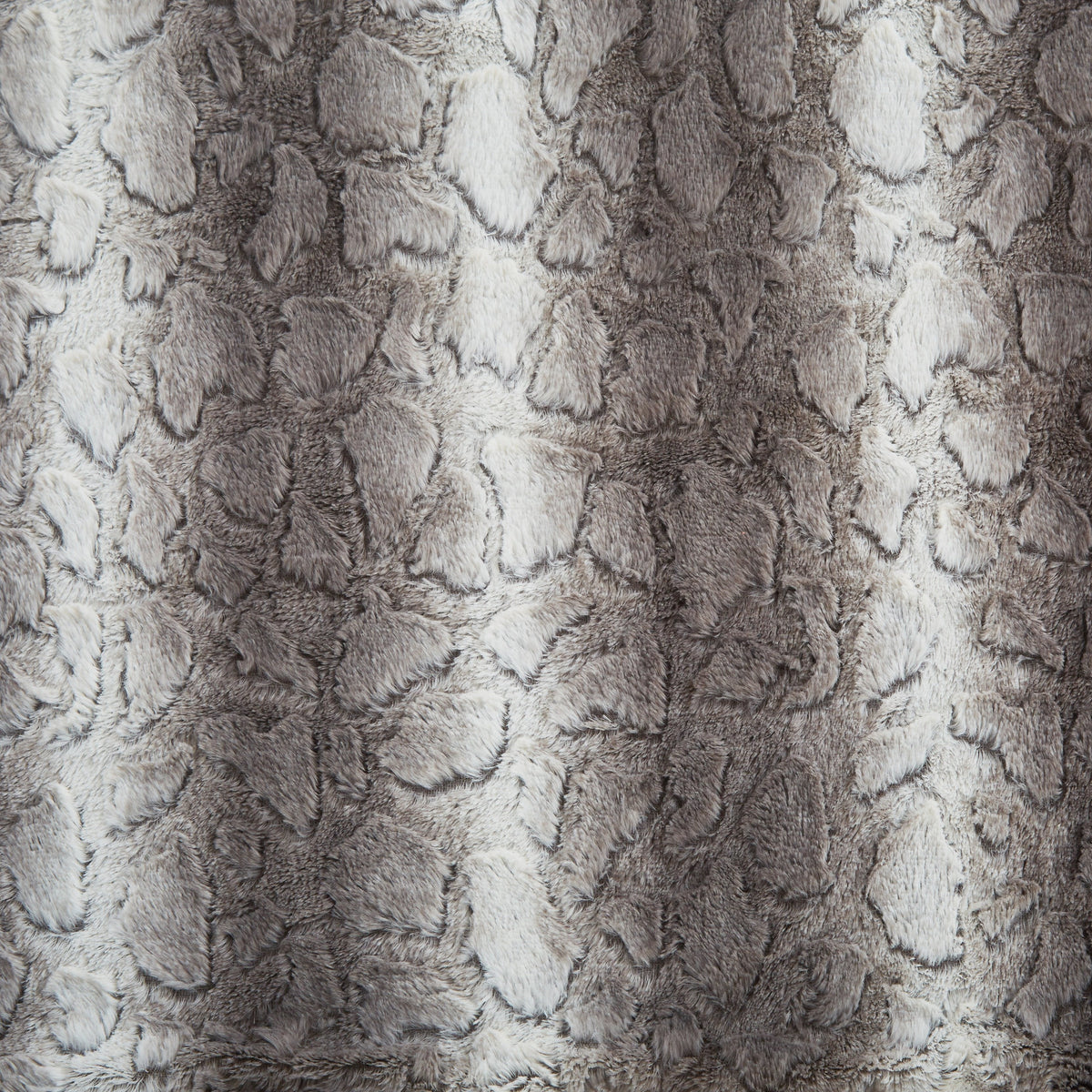 Silver Snow Giraffe Embossed Faux Fur and Sherpa Throw Blanket – view 5