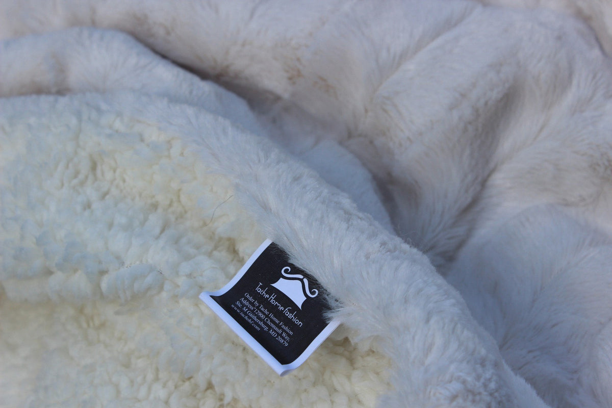 Polar Ivory White Faux Fur and Sherpa Throw Blanket, Reversible – view 9