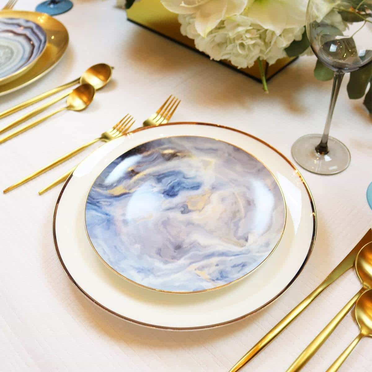 Le Sofra Narrow Gold Rim Fine Bone China Dinner Plates, Set of 4 – view 2