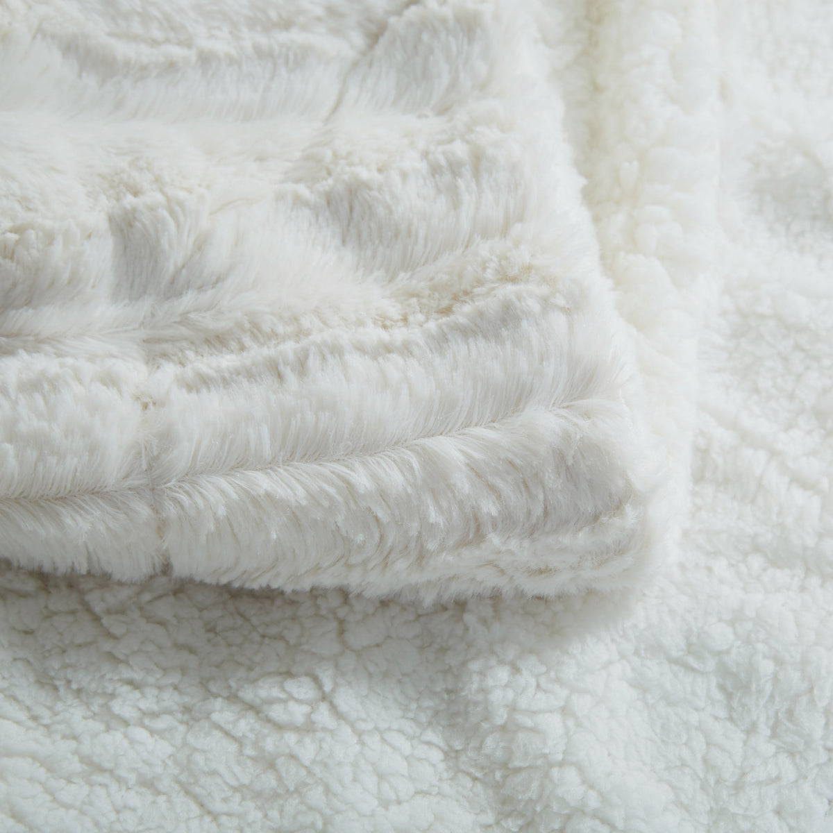 Polar Ivory White Faux Fur and Sherpa Throw Blanket, Reversible – view 4
