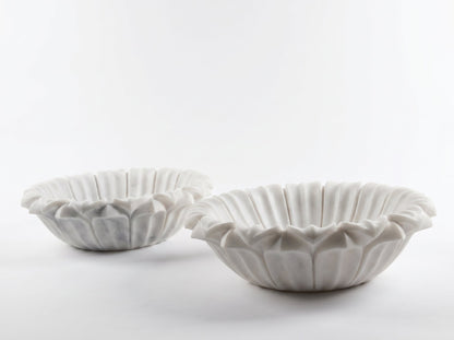Carrara White Marble Flower-Shaped Vessel Sink, Polished, 18" Diameter – view 4