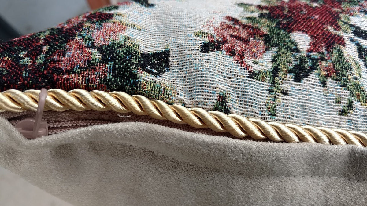 Cupid's Horn Antique Rose Woven Tapestry Throw Pillow Cover – view 4