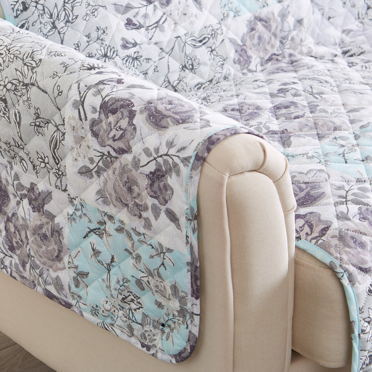 Reversible Floral Patchwork Furniture Protector – Maribel Collection – view 60
