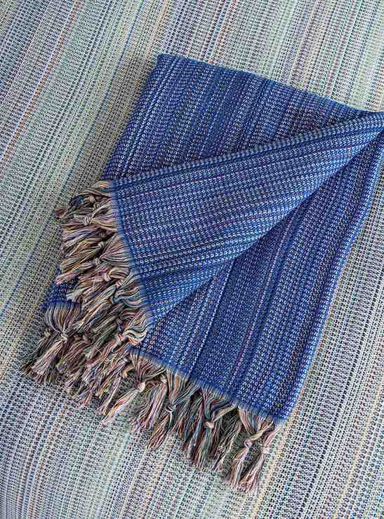 Ala Handwoven Turkish Cotton King Size Blanket – view 8
