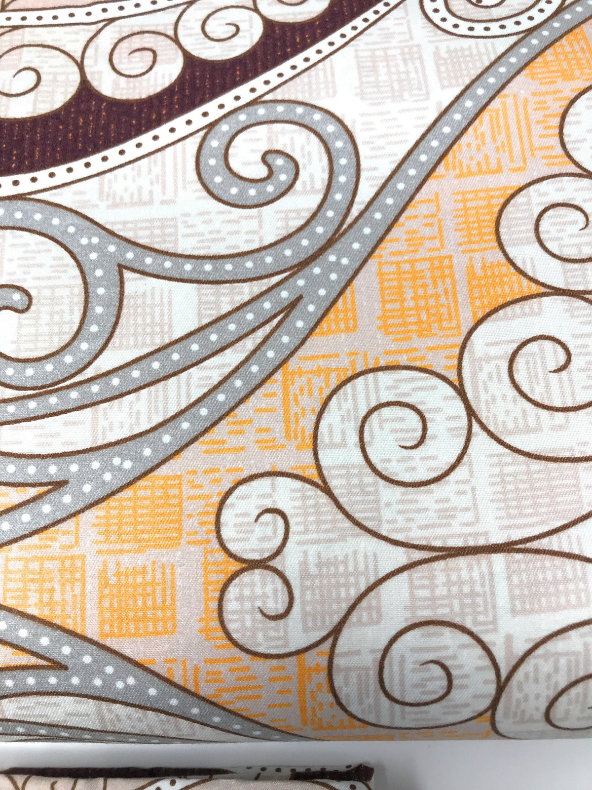 Paisley Damask Twin Duvet Cover Set in Maroon, Beige and Grey – view 9