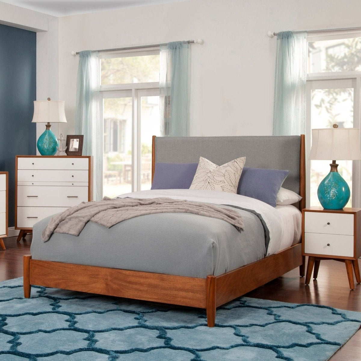 Flynn Two-Tone Panel Bed in Chestnut and Grey with Slat Headboard – view 2
