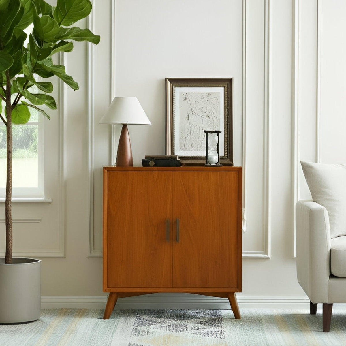 Solid Mahogany Flynn Small Bar Cabinet, Chestnut